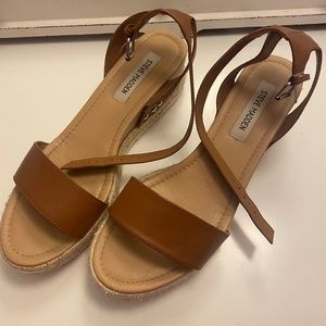 Steve Madden Wedged Sandal 10M
